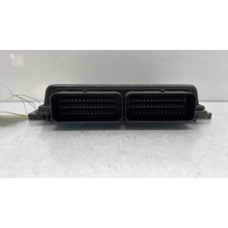 Calculateur moteur RENAULT CLIO 2