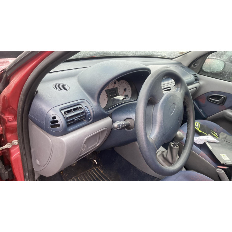 Calculateur moteur RENAULT CLIO 2 Photo n°5