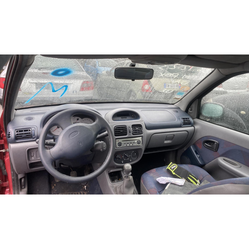 Calculateur moteur RENAULT CLIO 2 Photo n°8