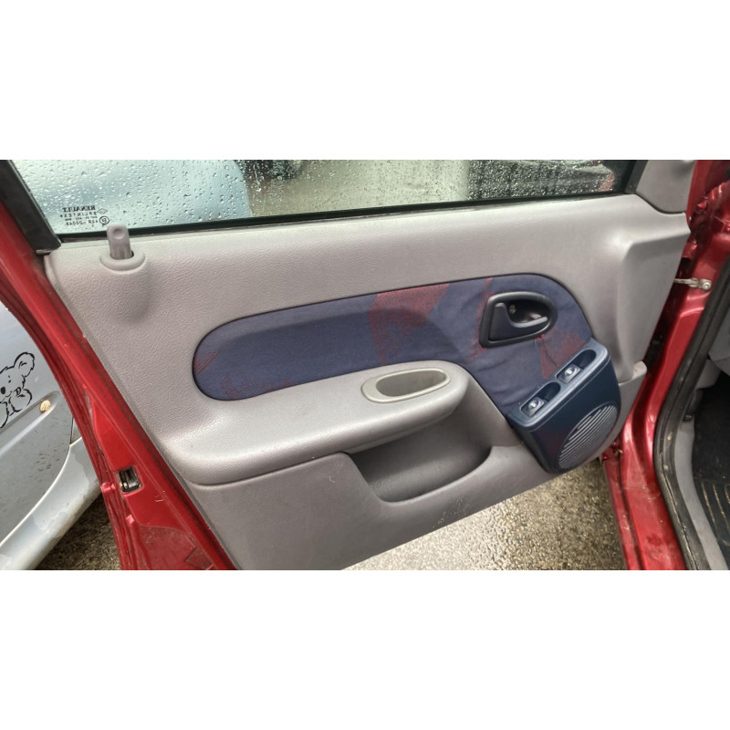 Calculateur moteur RENAULT CLIO 2 Photo n°12