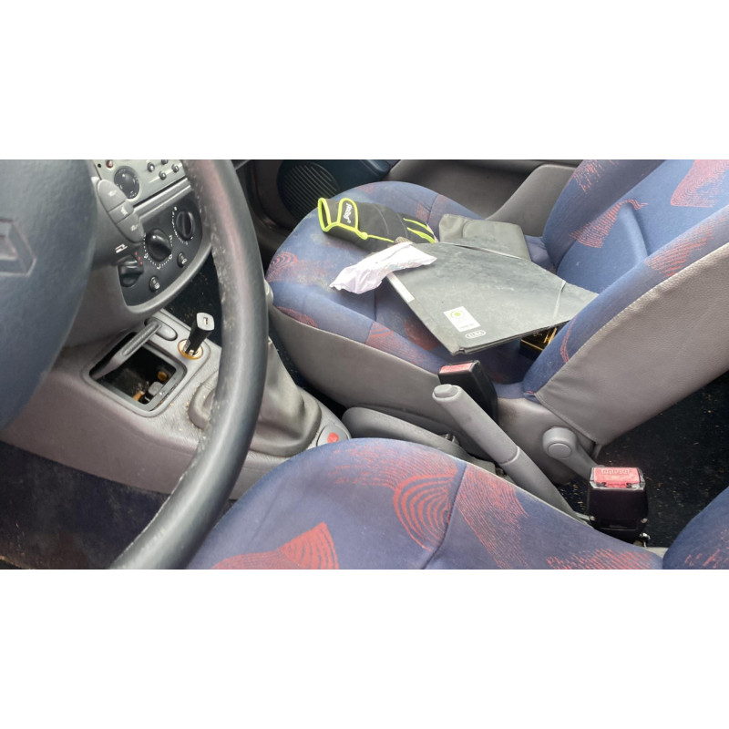 Calculateur moteur RENAULT CLIO 2 Photo n°14