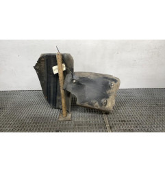 Pare boue arriere droit RENAULT MEGANE 2 Photo n°1