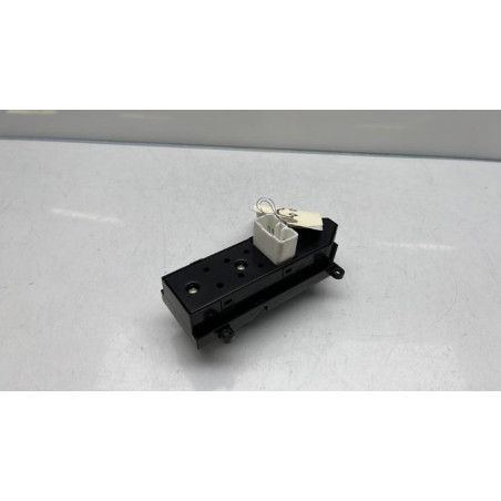 Interrupteur de leve vitre avant droit HYUNDAI SANTA FE 2