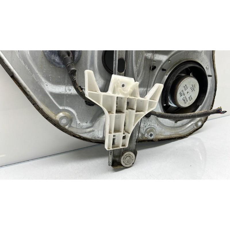 Leve vitre electrique arriere droit HYUNDAI SANTA FE 2 Photo n°4