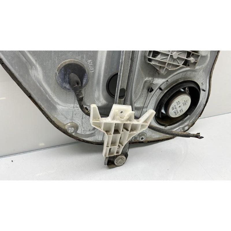 Leve vitre electrique arriere droit HYUNDAI SANTA FE 2 Photo n°9