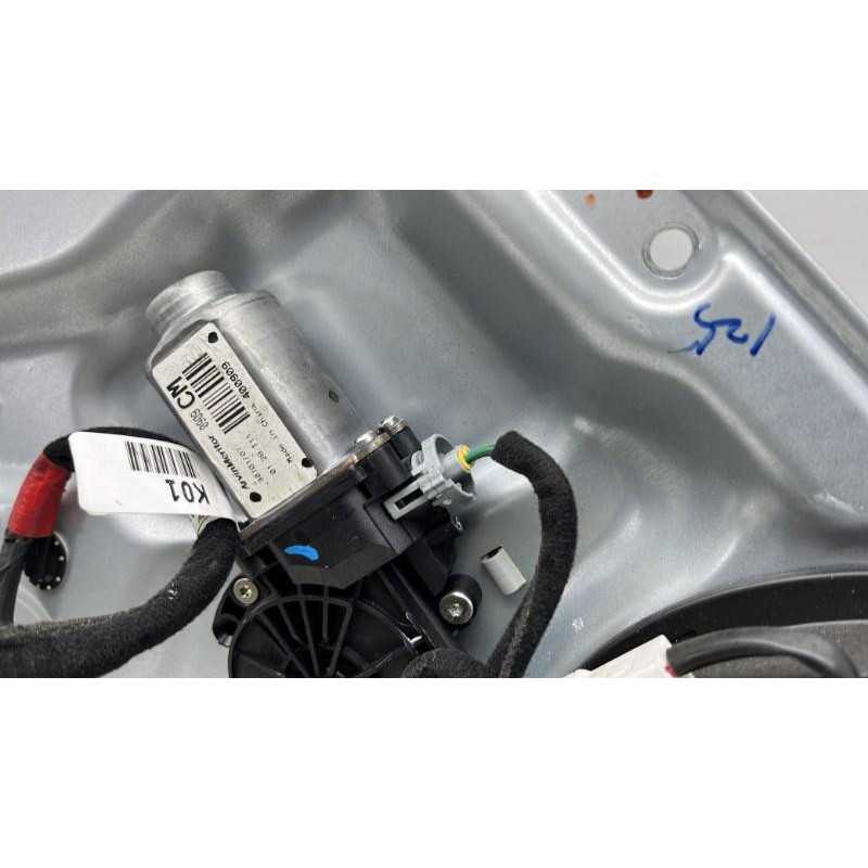 Leve vitre electrique arriere gauche HYUNDAI SANTA FE 2 Photo n°2
