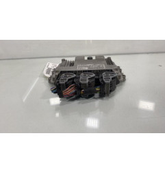Calculateur moteur PEUGEOT 207