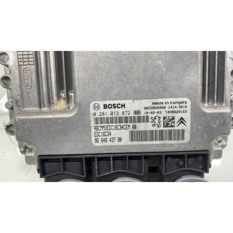 Calculateur moteur PEUGEOT 207 Photo n°3
