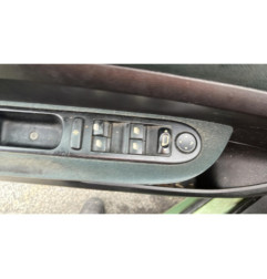 Serrure arriere droit PEUGEOT 307