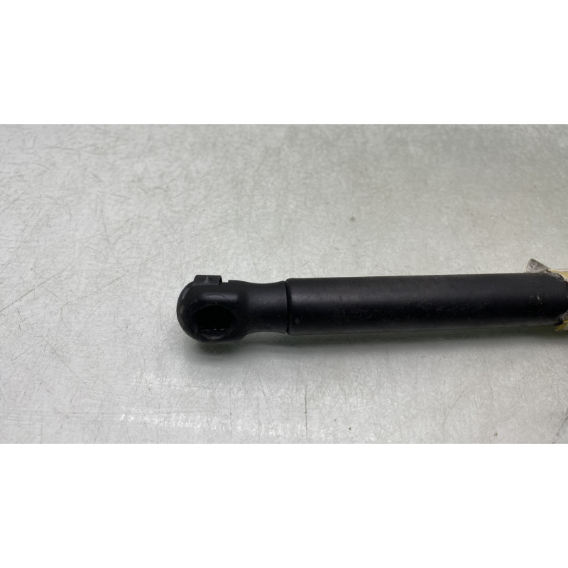 Verin de capot VOLKSWAGEN TOURAN 1 Photo n°2