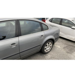 Serrure avant droit VOLKSWAGEN PASSAT 4