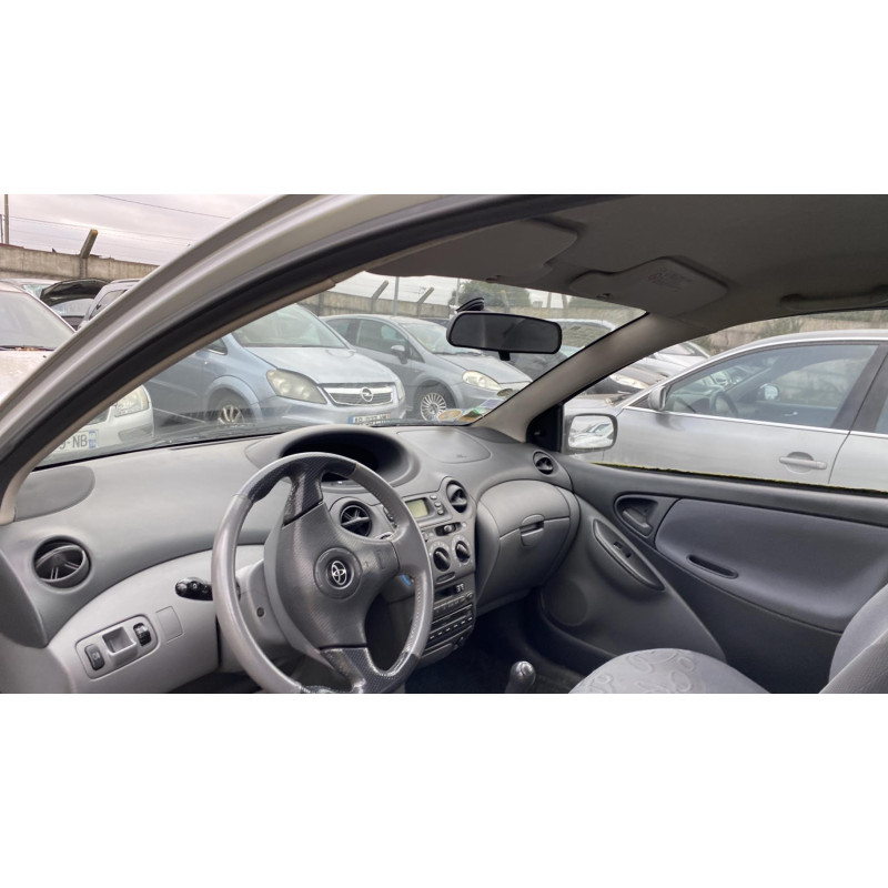 Serrure avant gauche TOYOTA YARIS 1 Photo n°10