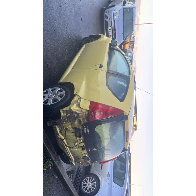 Calculateur moteur PEUGEOT 107 Photo n°7