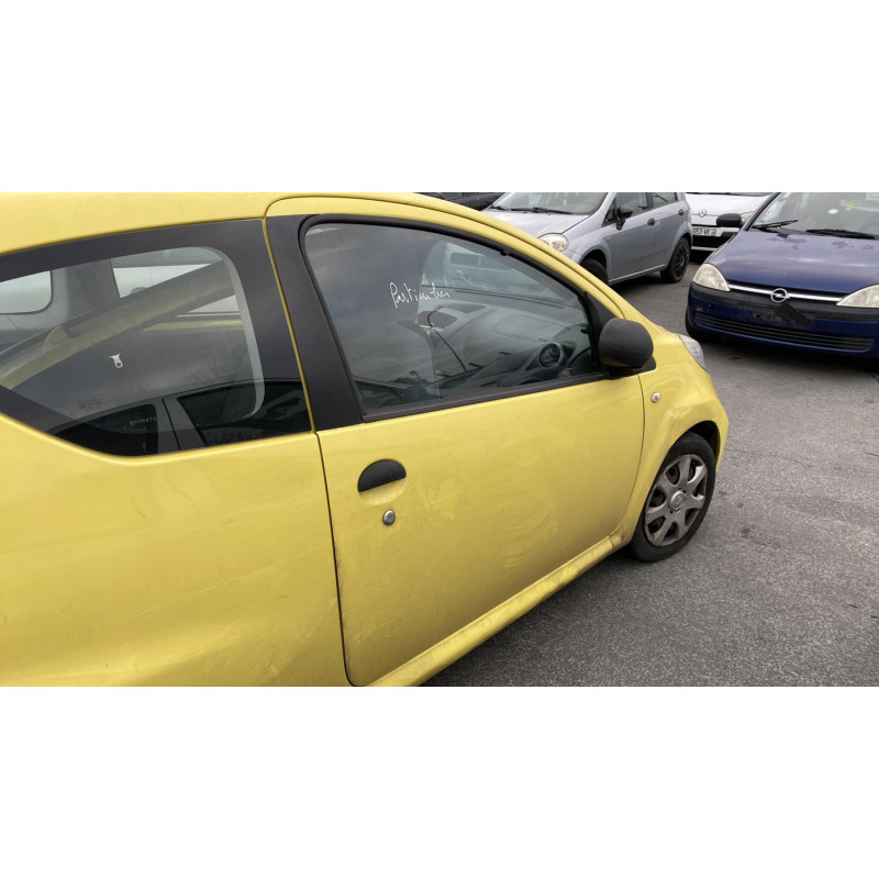Calculateur moteur PEUGEOT 107 Photo n°17