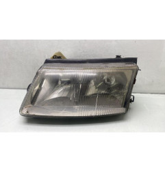 Optique avant principal gauche (feux)(phare) VOLKSWAGEN PASSAT 4