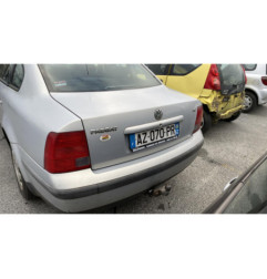 Retroviseur droit VOLKSWAGEN PASSAT 4