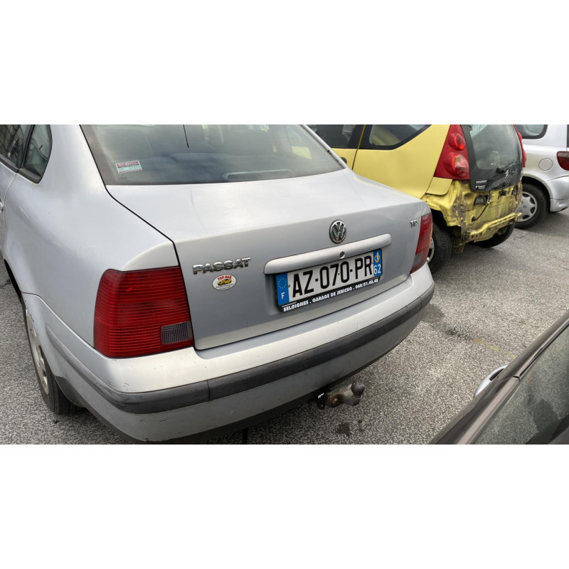 Retroviseur droit VOLKSWAGEN PASSAT 4 Photo n°5
