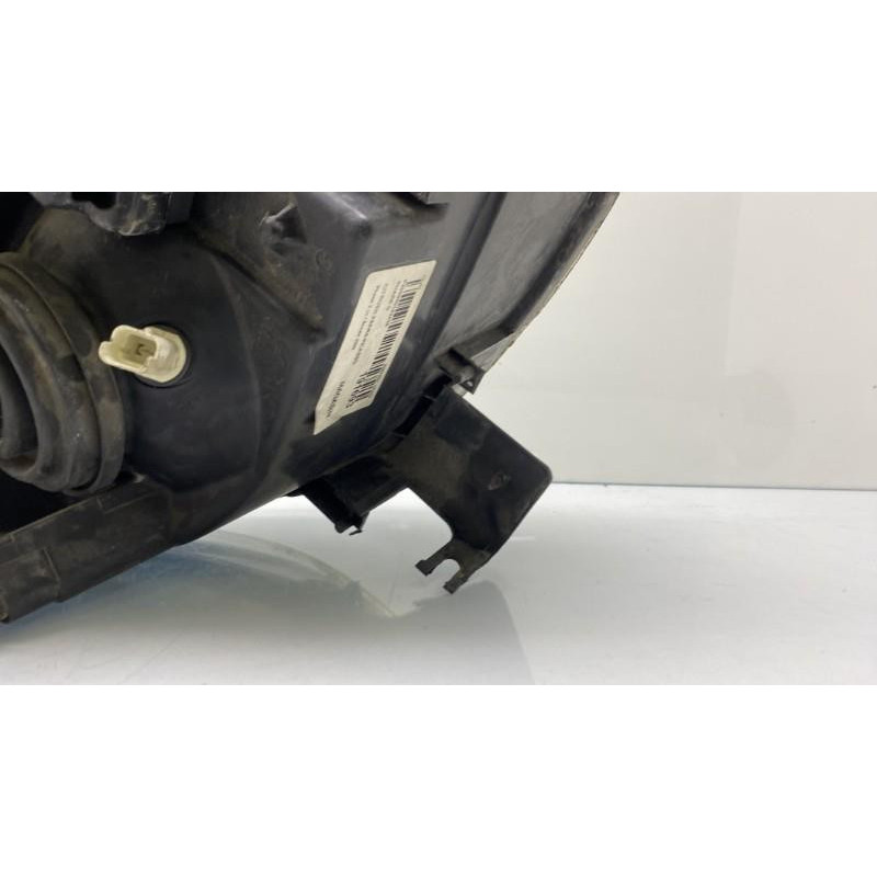 Optique avant principal gauche (feux)(phare) CITROEN XSARA PICASSO Photo n°4