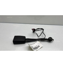 Attache ceinture avant gauche FORD FIESTA 6
