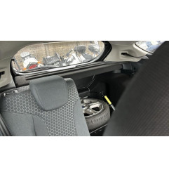 Attache ceinture avant gauche FORD FIESTA 6