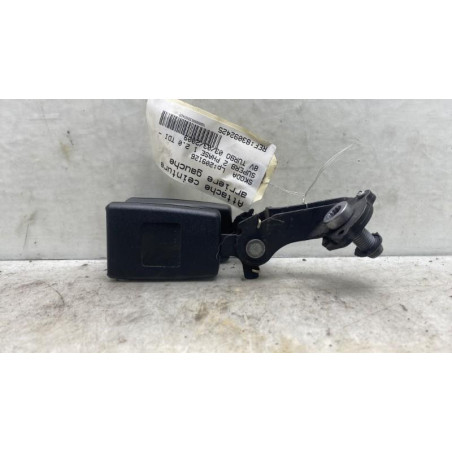 Attache ceinture arriere gauche SKODA SUPERB 2 Photo n°1