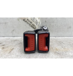 Attache ceinture arriere gauche SKODA SUPERB 2
