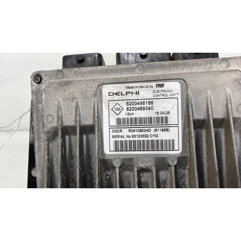Calculateur moteur RENAULT MEGANE 2 Photo n°2