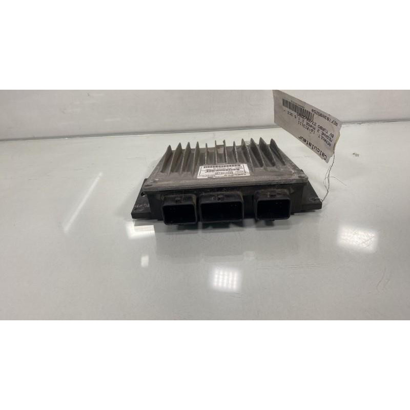 Calculateur moteur RENAULT MEGANE 2 Photo n°3