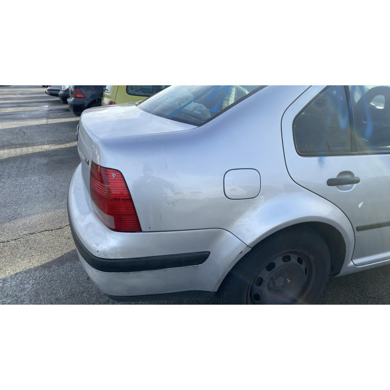 Serrure avant droit VOLKSWAGEN BORA Photo n°9