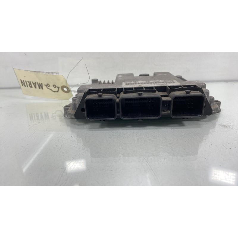 Calculateur moteur RENAULT LAGUNA 2 Photo n°2