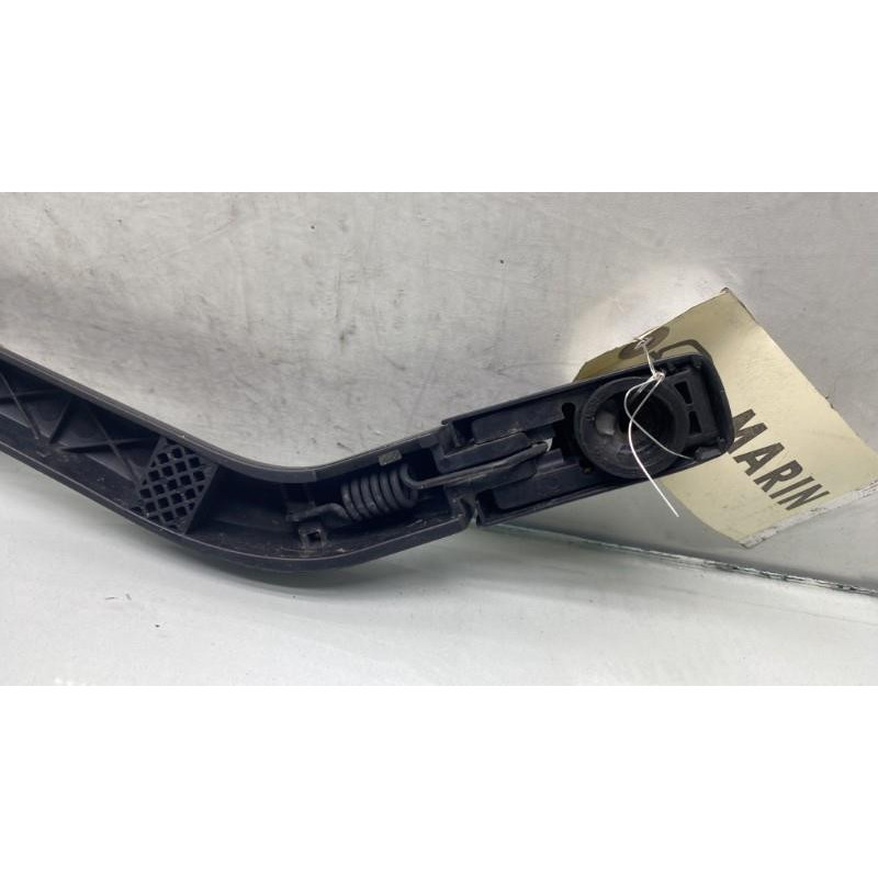 Bras essuie glace arriere TOYOTA AURIS 1 Photo n°1