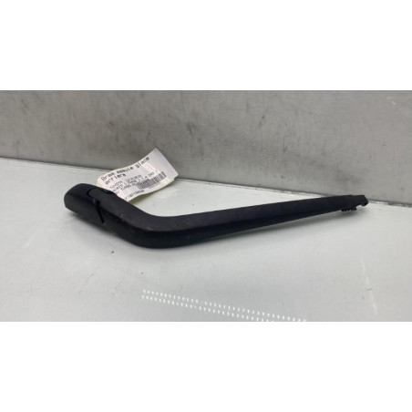 Bras essuie glace arriere TOYOTA AURIS 1