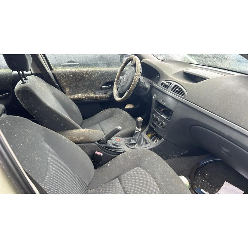 Pare choc avant RENAULT LAGUNA 2 Photo n°8