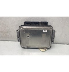 Calculateur moteur PEUGEOT 407