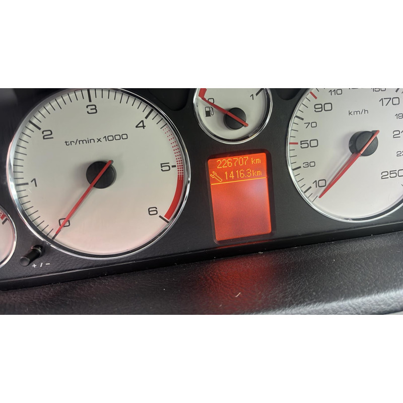 Calculateur moteur PEUGEOT 407 Photo n°16