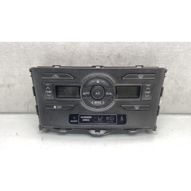 Commande chauffage TOYOTA AURIS 1 Photo n°1