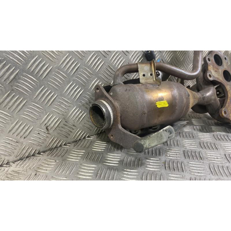 Catalyseur (echappement) TOYOTA YARIS 3 Photo n°3