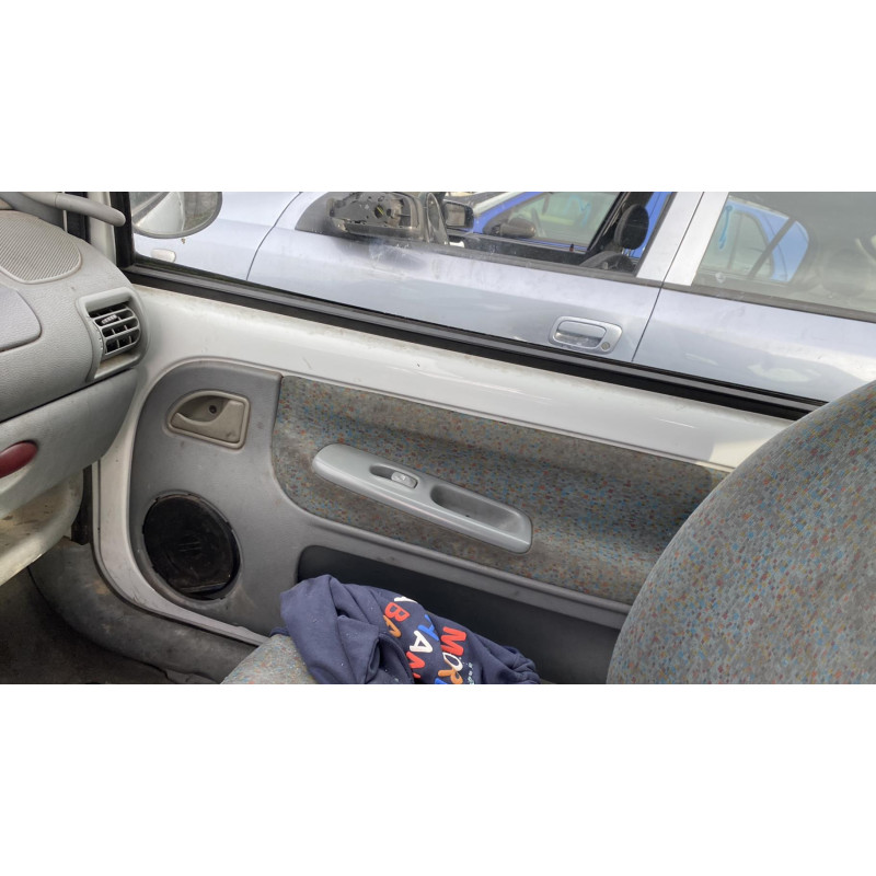 Pare choc avant RENAULT TWINGO 1 Photo n°13