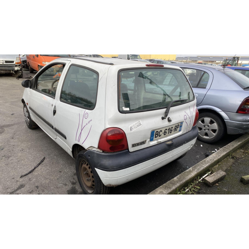 Pare choc avant RENAULT TWINGO 1 Photo n°15