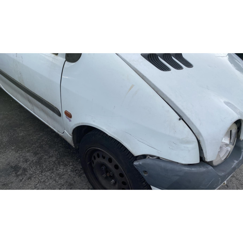 Pare choc avant RENAULT TWINGO 1 Photo n°19