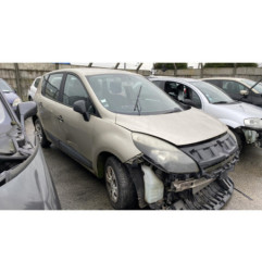 Feu arriere secondaire droit (feux) RENAULT SCENIC 3