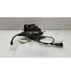 Serrure avant droit VOLKSWAGEN POLO 4