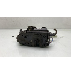 Serrure avant droit VOLKSWAGEN POLO 4