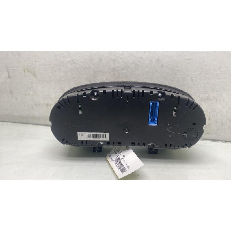 Compteur AUDI A1 1 Photo n°4