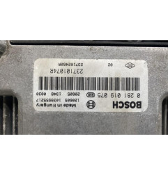 Calculateur moteur RENAULT MEGANE 3 Photo n°1