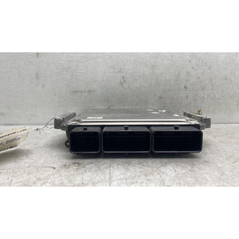 Calculateur moteur RENAULT MEGANE 3 Photo n°3