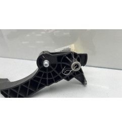 Pedale d'embrayage PEUGEOT 2008 1
