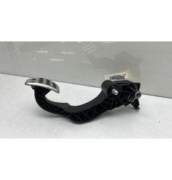 Pedale d'embrayage PEUGEOT 2008 1
