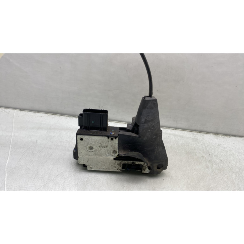 Serrure arriere droit FORD FIESTA 5 Photo n°3