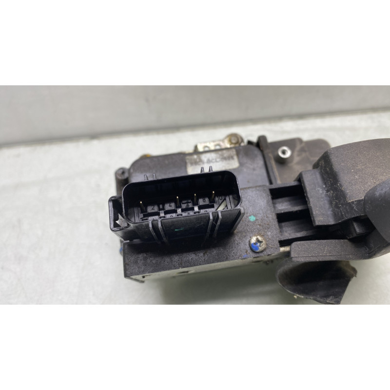 Serrure arriere droit FORD FIESTA 5 Photo n°4